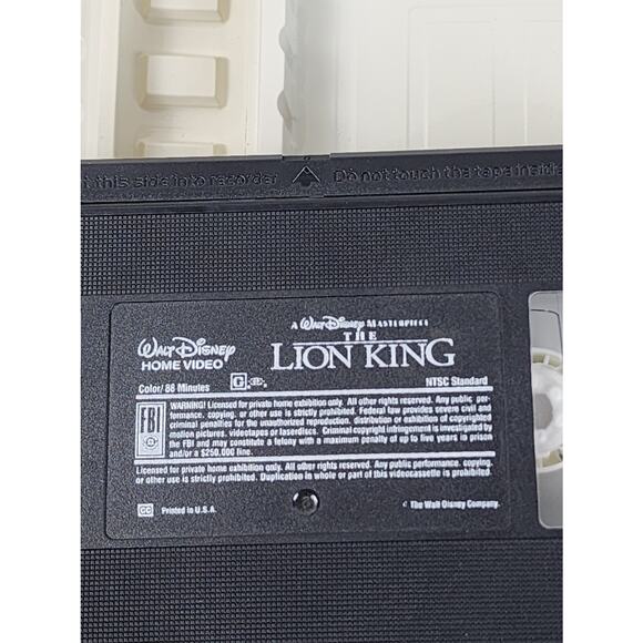 Vintage Walt Disney's THE LION KING VHS Movie - 1994 Masterpiece Collection - Picture 7 of 7